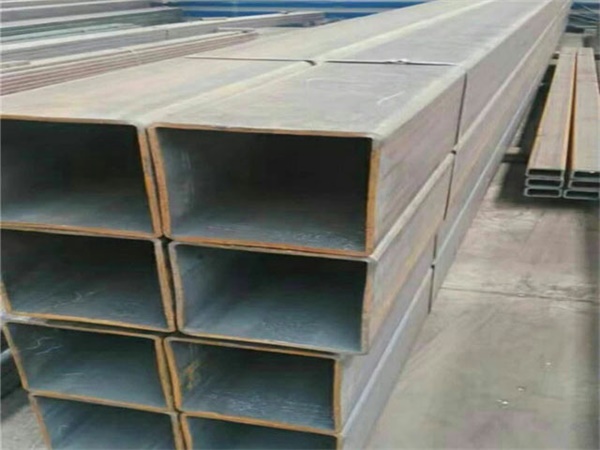 尼勒克Q355B<font style='color:red'>无缝方管</font>大厂出货